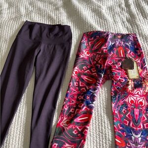 Mika Yoga Wear Purple and Multicolor Capri Leggings